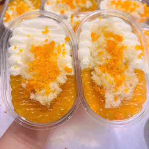 Bánh bông lan rứng muối tại Sweeties Dessert