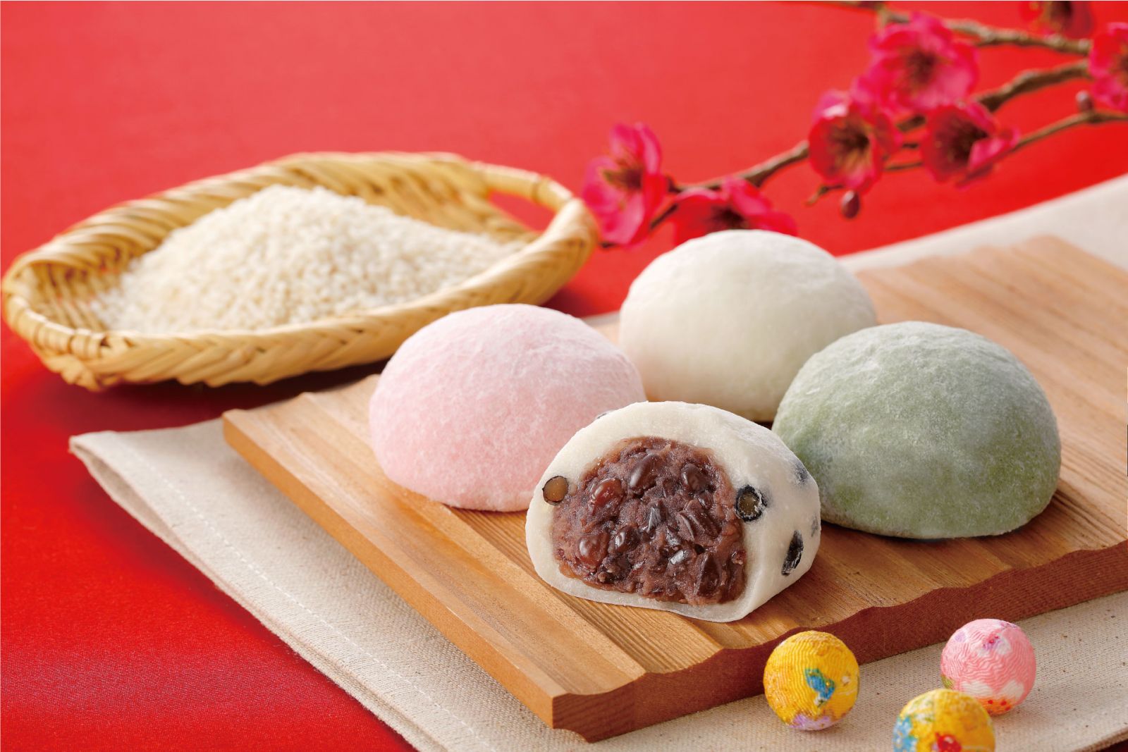 Cách ăn bánh mochi chấm kem hợp lý